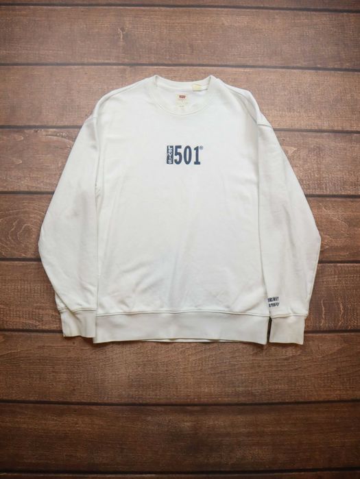 Levis 501 navy white  biała bluza bez kaptura z grantowym haft logo