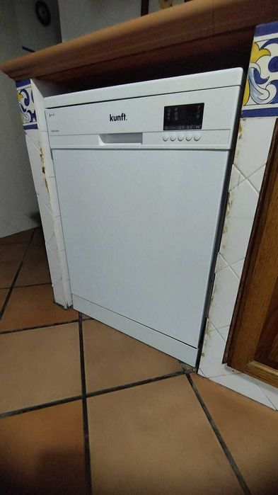 máquina de lavar loiça