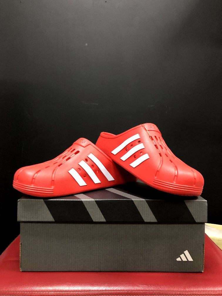 adidas Adilette Clogs клоги тапочки сланцы шлепанцы ОРИГИНАЛ!