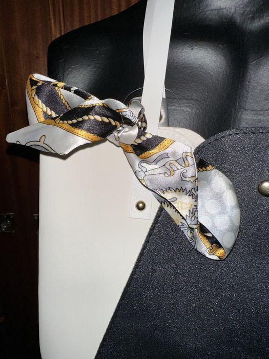 Mala preta e bege em pele verdadeira, nova