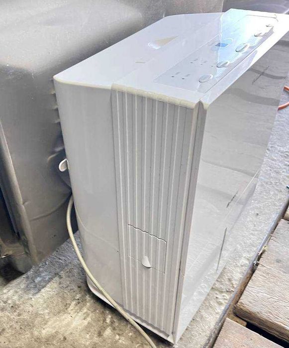 Осушитель воздуха бу Gree Польша для кафе ресторана бассейна склада