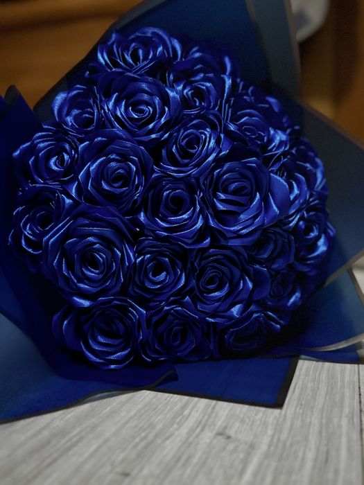 Квіти з атласноі стрічки