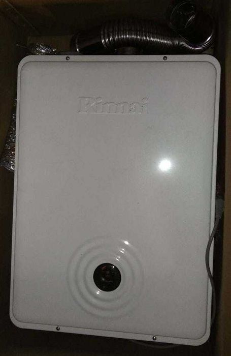 Газовый котел  RINNAI RB 107 EMF