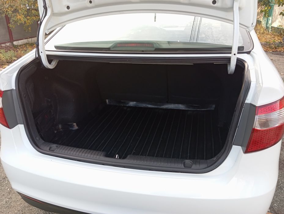 Киа Рио автомат 1.4