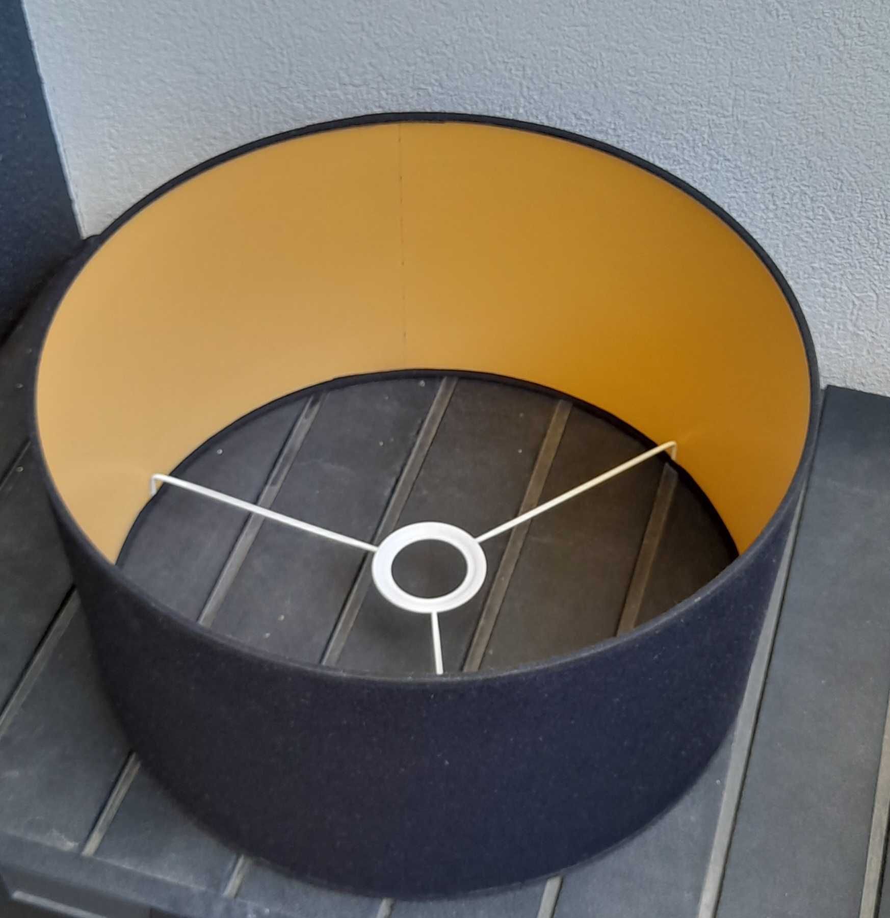 2 Abajours com diâmetro 35 cm