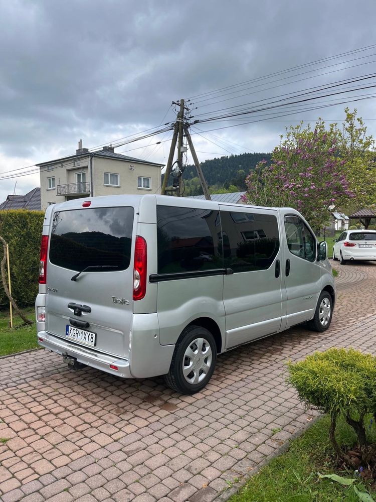 Renault Trafic 2011