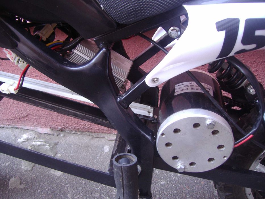 Электромотоцикл 36v 800w (питбайк) для 8-14 лет,до 80 кг,электроскутер