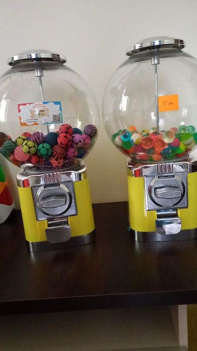 Продам торговые апараты для попрыгунчиков и жвачек