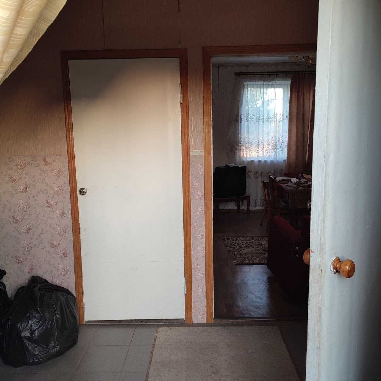 Продам дачу, 4 км до моря, угловой участок.