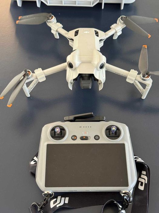 Drone DJI Mini 4 PRO + DJI RC2 4K