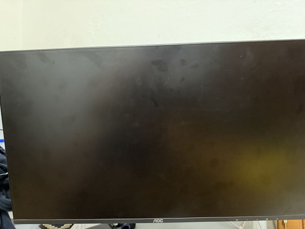 Monitor em excelente estado
