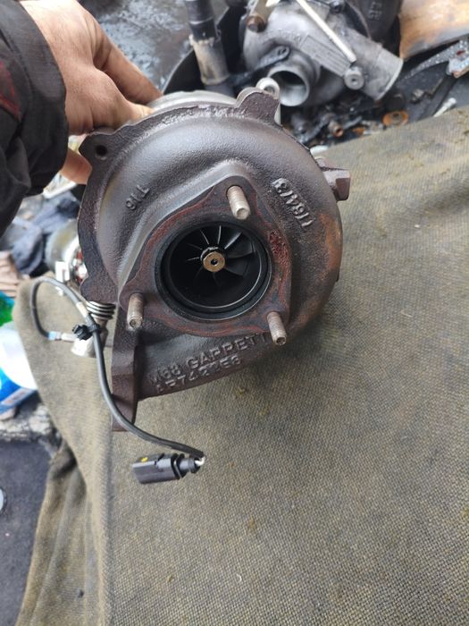 Турбіна Volkswagen Touareg Audi Q7  A6 3.0  059145722R