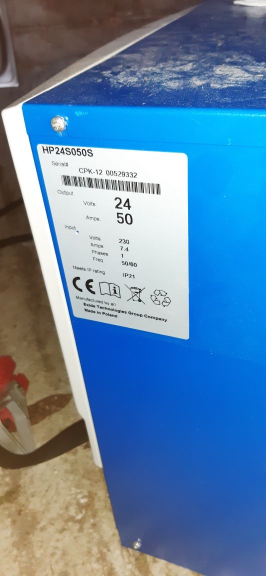 Ładowarka do baterii 24V Exide Hp24S50S