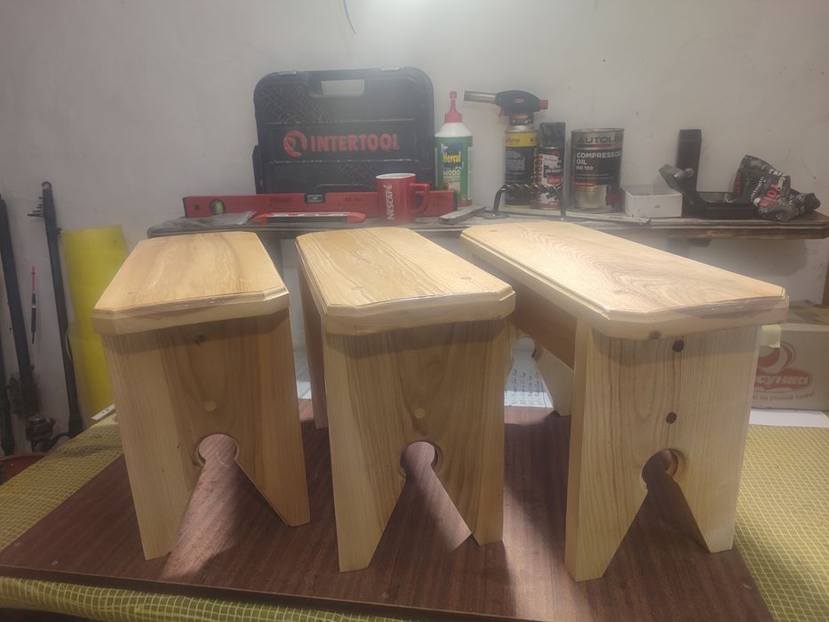 Стільчик з Ясену