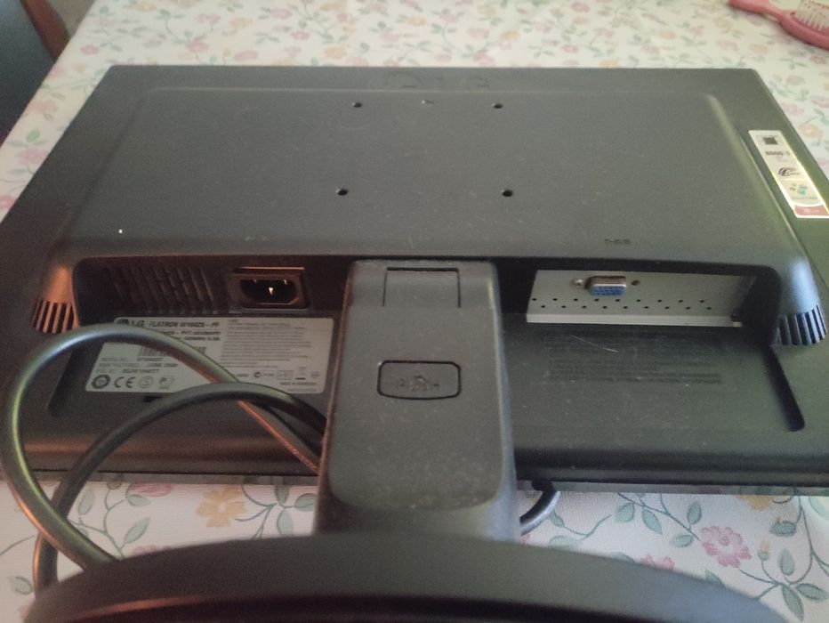 Monitor LG 19'''