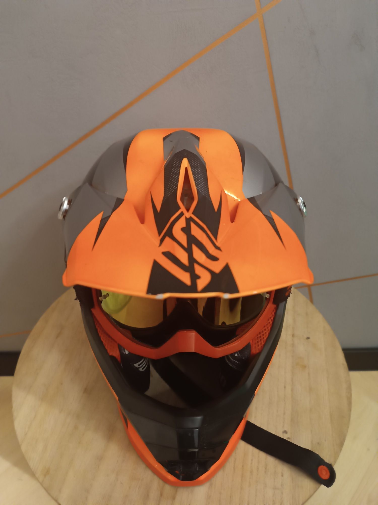 Kask Shot Furious plus gogle Shot Roz.M