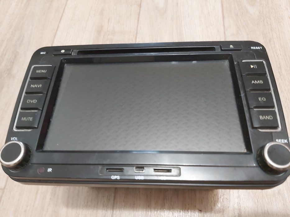 Автомагнитола с кодом и ПОЛКА Skoda на Фабия 1  и маг группы ВАГ