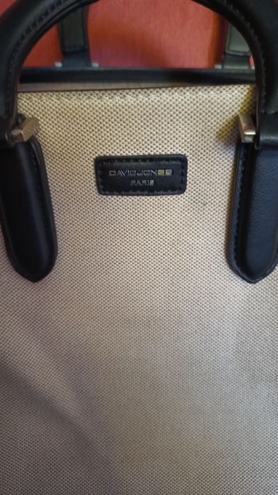 David Jones. Torebka damska kuferek Boho do ręki. Pasek na ramię A5