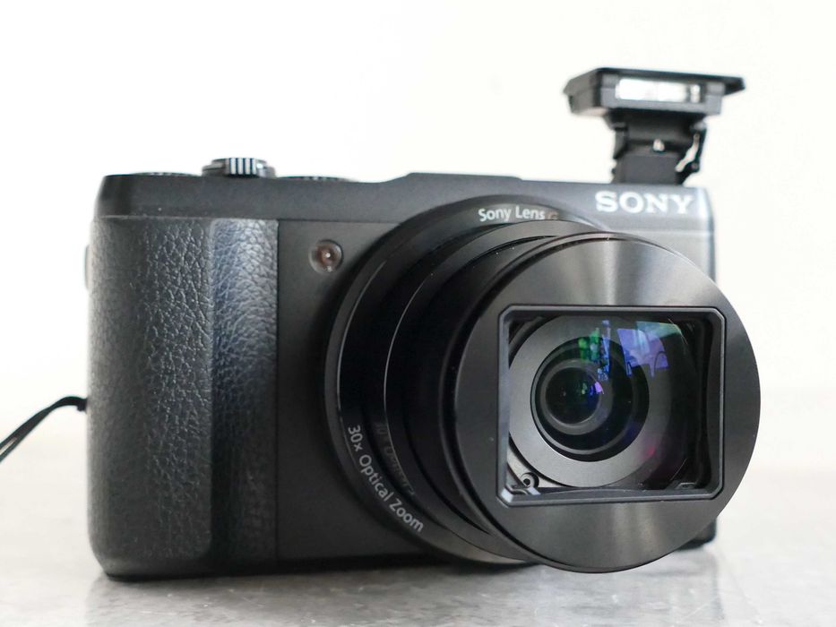 Świetny aparat kompaktowy Sony DSC-HX50V