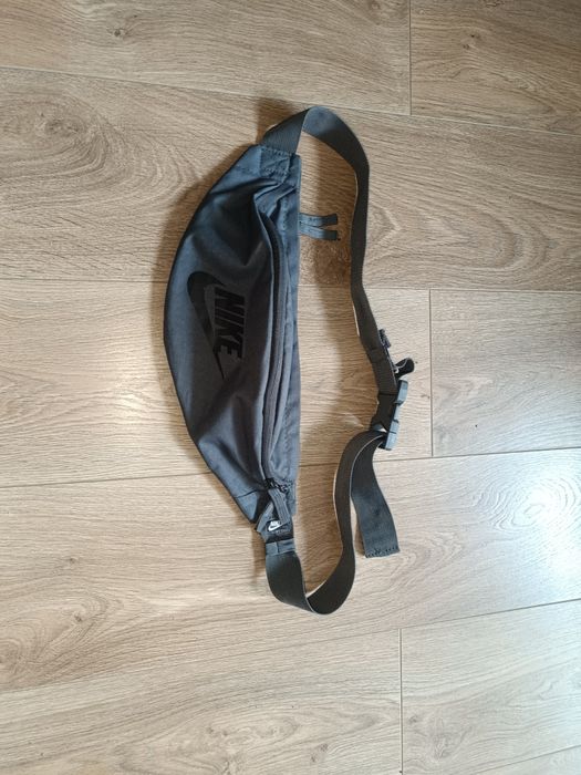 Сумка бананка Nike