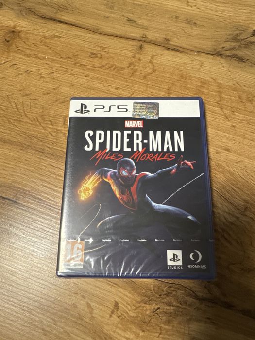 Ігри на пс5 ps5 дюдина паук і call of duty