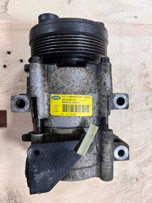 Компресор кондиціонера Lincoln town car