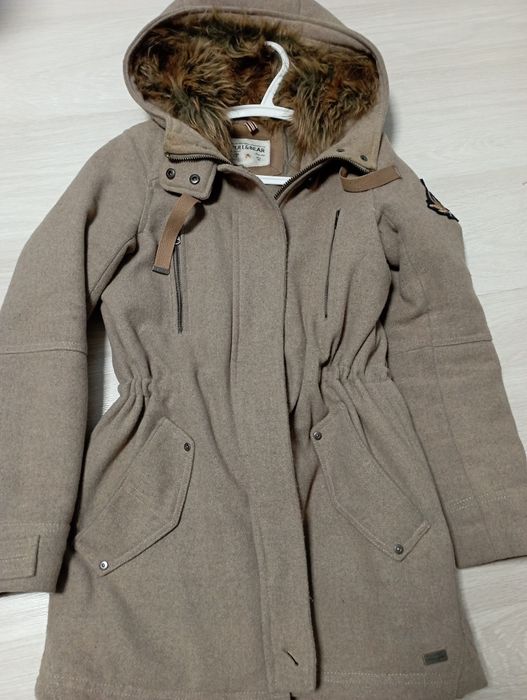 Пальто від Pull and bear р. S