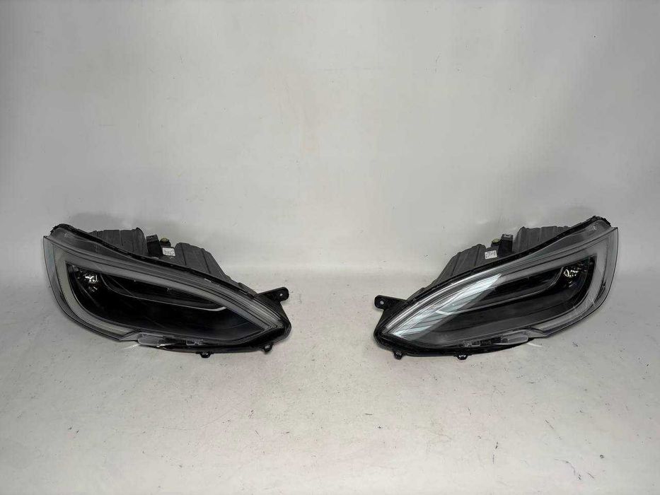 Фары передние Tesla Model S 16-21 UPLEVEL