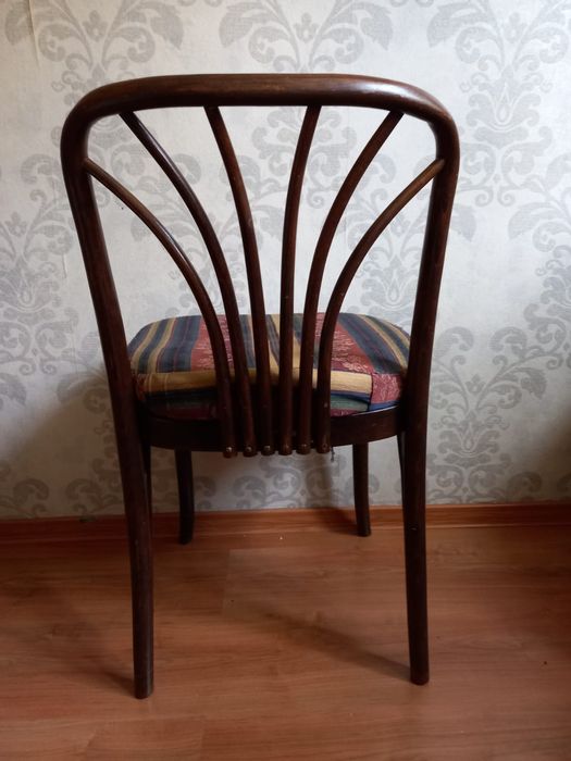 Krzesło gięte drewno vintage drewniane