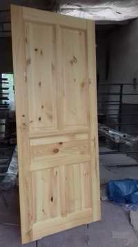 Drzwi sosnowe  drewniane wewnętrzne