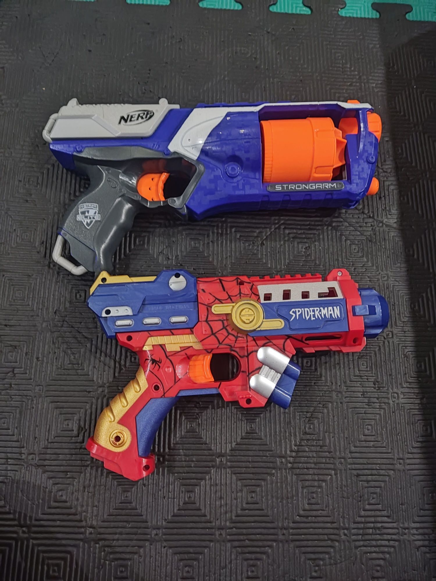 Пистолеты детские  спайдермен, strongarm ,Stryfe, nerf