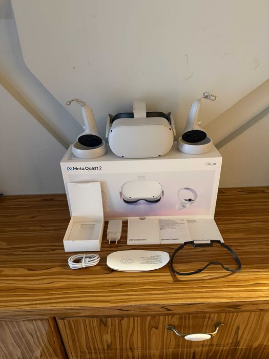 Gogle Meta oculus quest 2 II 128GB VR wirtualna rzeczywistość Zestaw.