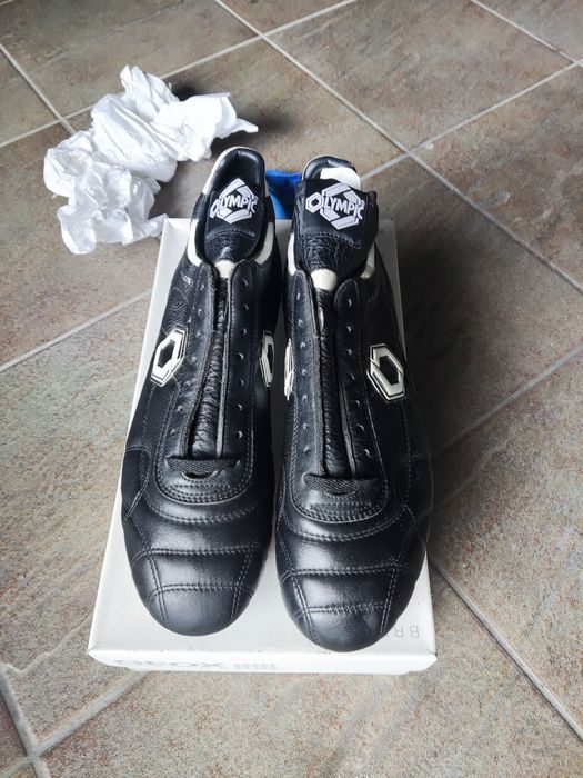 Par de chuteiras botas de futebol tam 45 olympic