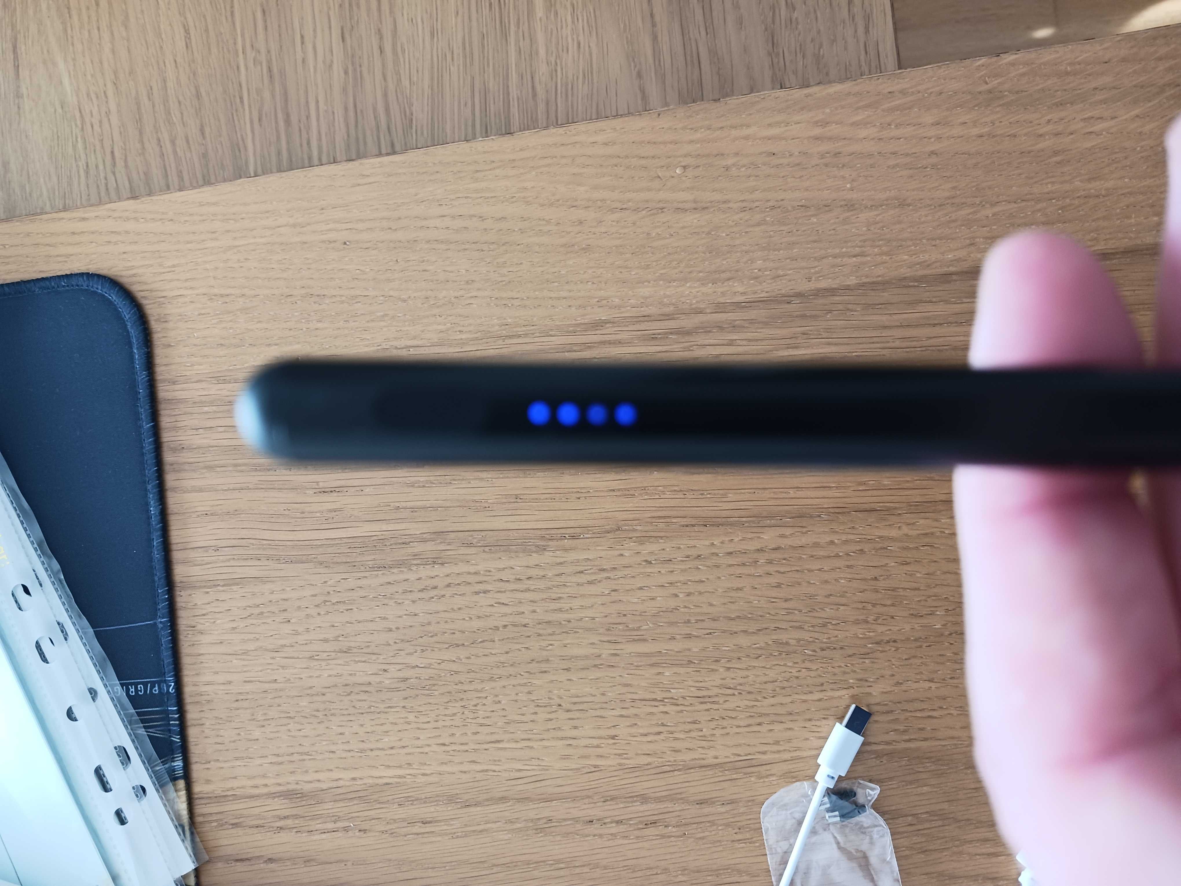 Caneta Stylus pen para tablet ou telemóvel