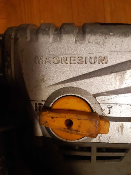 Ударная дрель TITAN в отличном состояние.