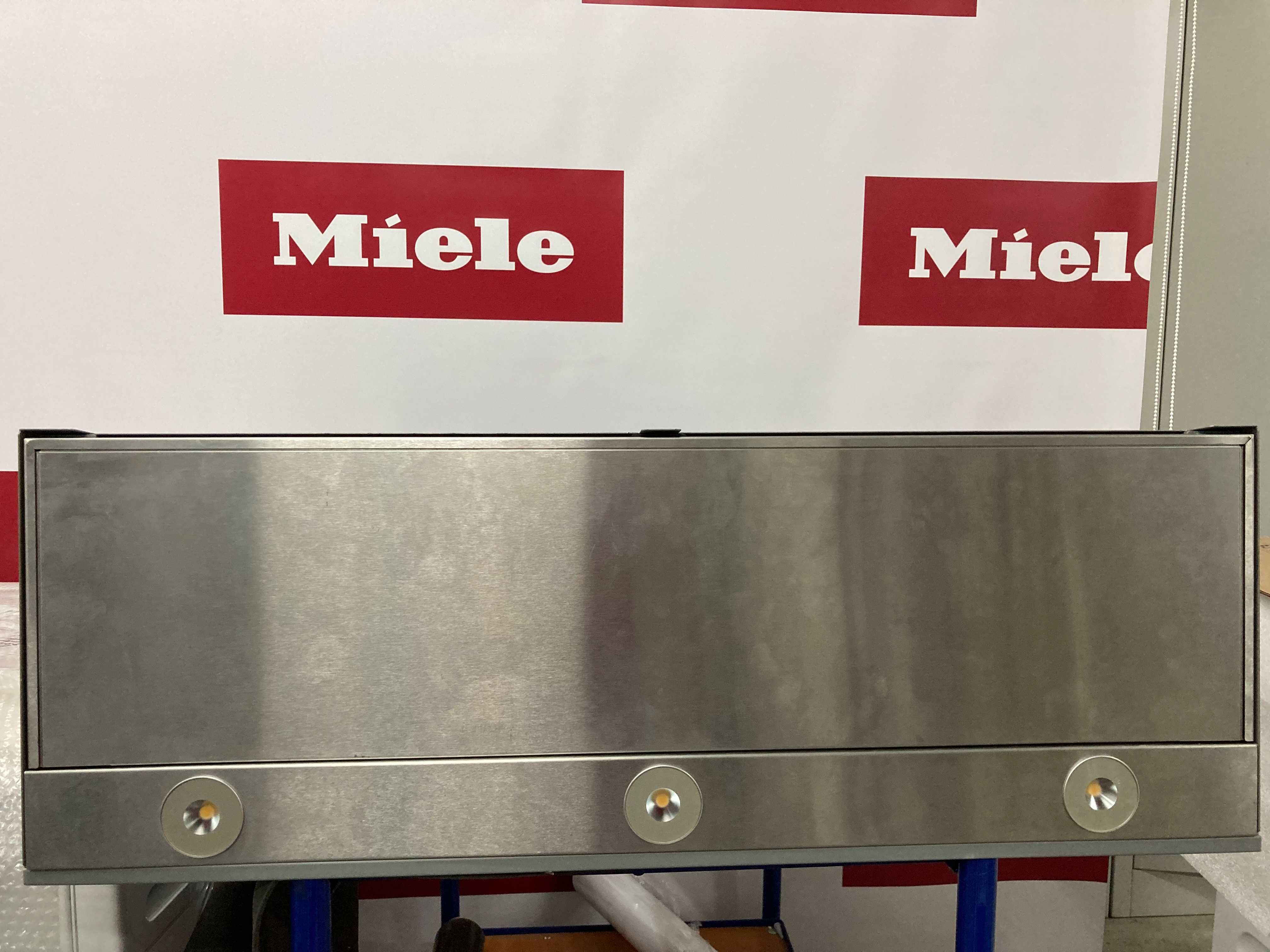 Витяжка вбудована DA 3690 Miele
