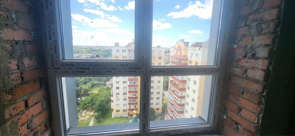Продаж однокімнатновї квартири!ЖК Волошковий