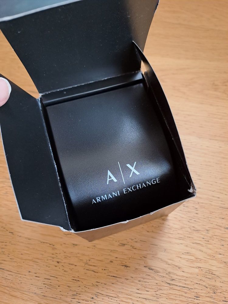 Pudełko box etiu na zegarek Armani Exchange czarny oryginał