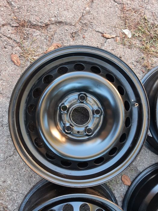 Диски 5-112 R15 Volkswagen Golf 7,Golf 8 Skoda Octavia A7