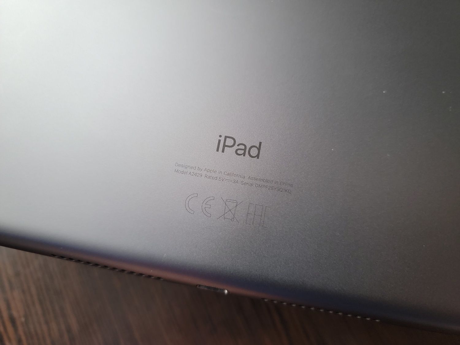 Apple A2429 iPad 10.2" Wi-Fi+4G LTE 128GB