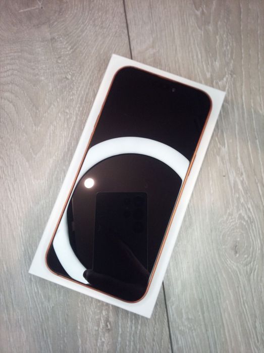 Продаю iPhone 17 Pro Max