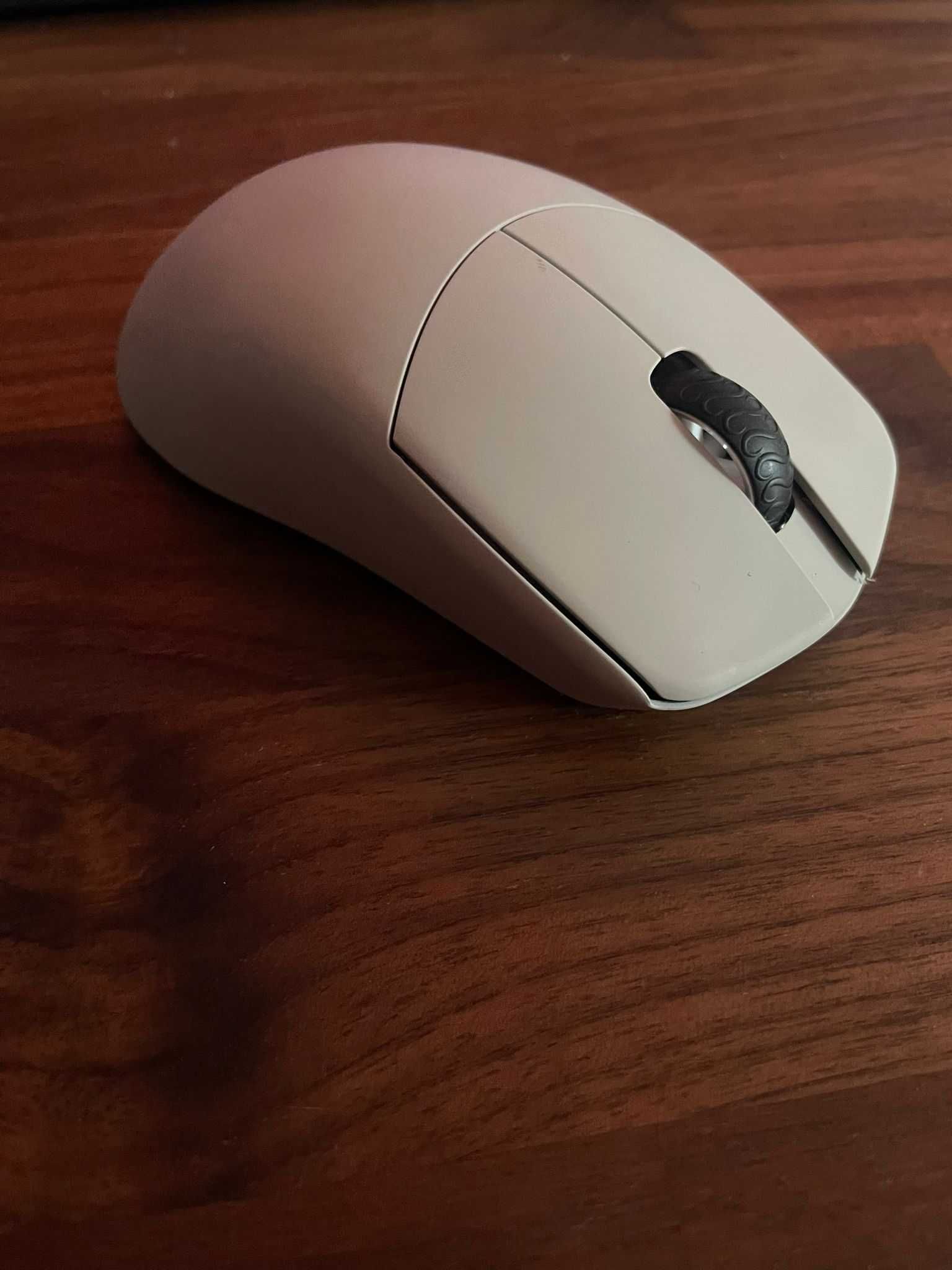 MAYA Wireless Superlight Gaming Mouse - Cloud Grey