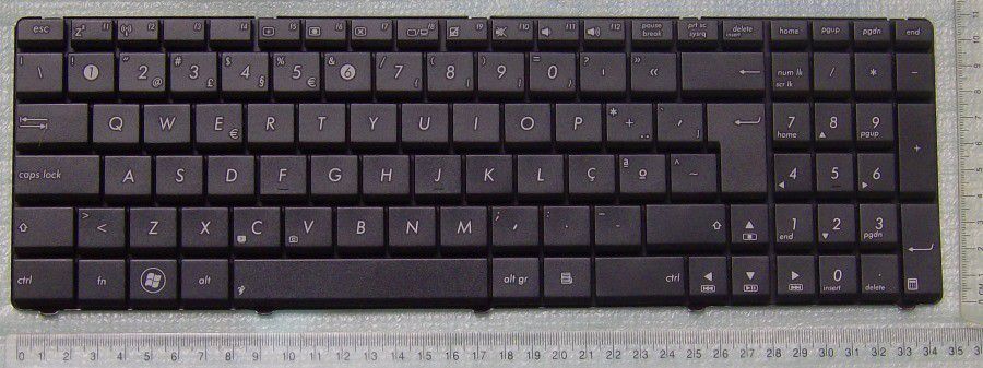 Teclado Asus K53 K53B K53TK K53TA K73 K73BR K73BY X53B X53U PT