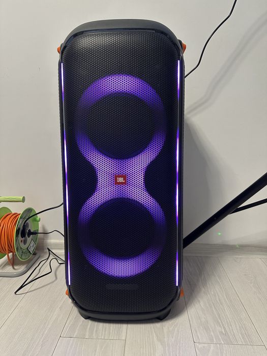 Wynajem nagłośnienia JBL, LED/LASER, dym. Idealne na 18, urodziny.