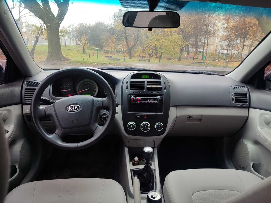 Кia Ceratto авто