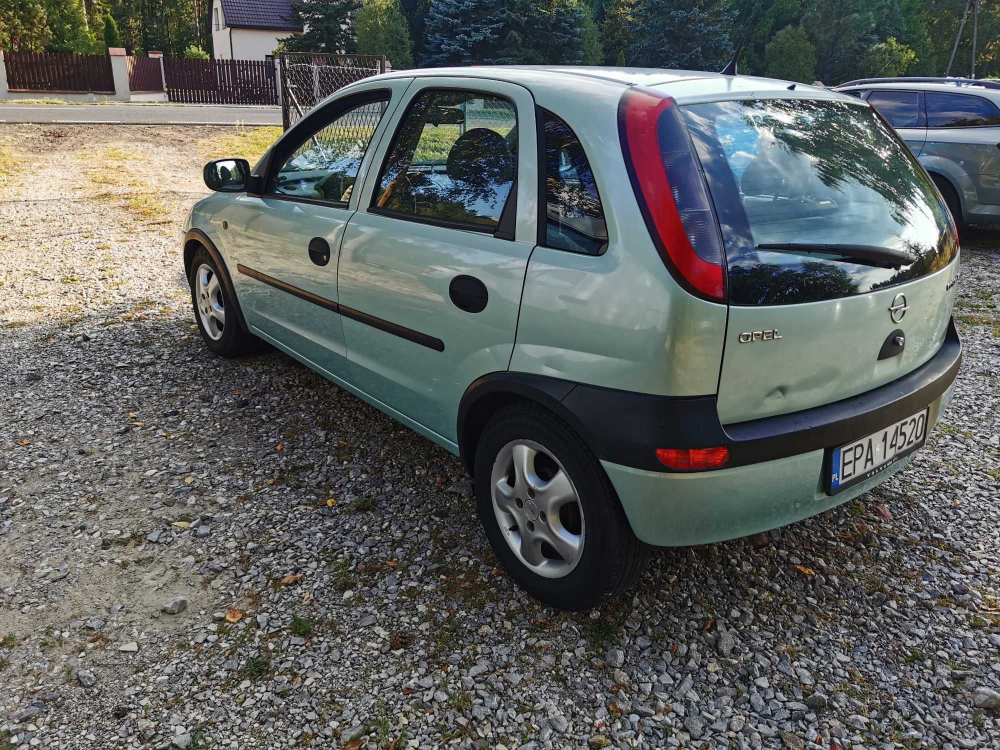 Opel Corsa C 1.2  5 drzwi Alu ważne opłaty