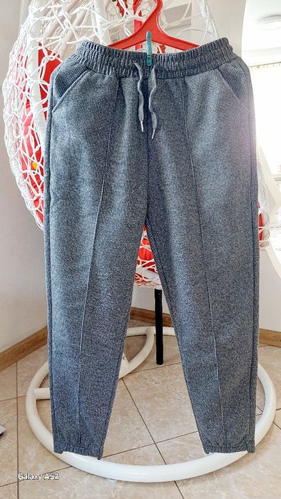 Штани жіночі , є утеплені