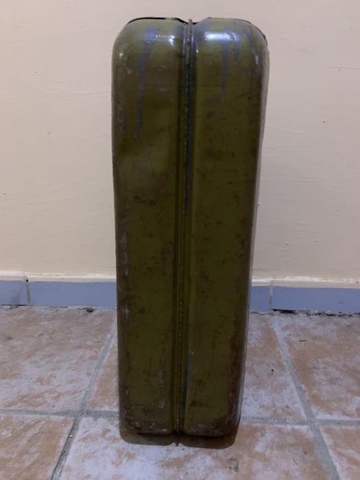 Каністра металева 20 літрів