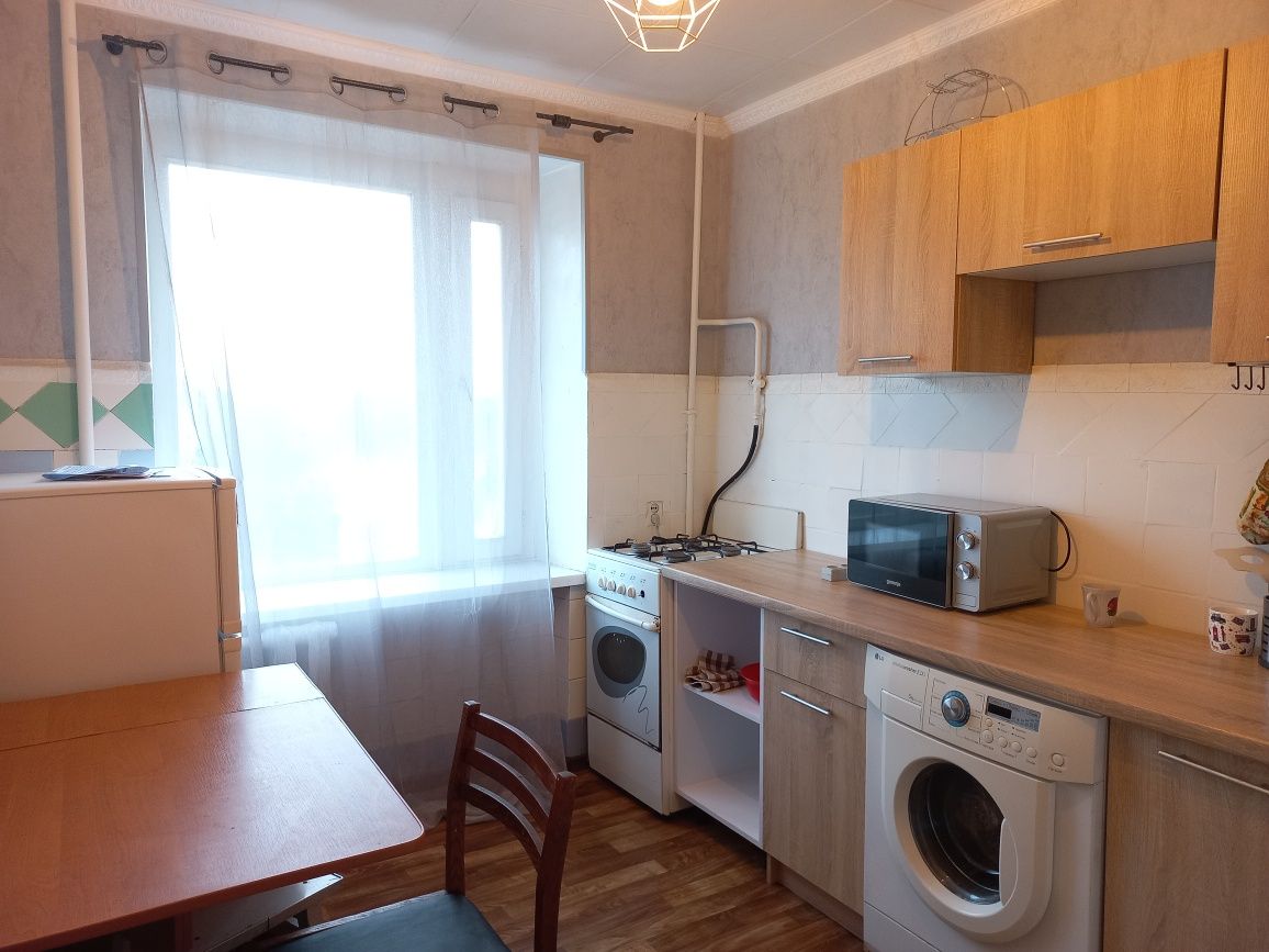 Без%, Продам 2к, вул. Тростянецька , 97