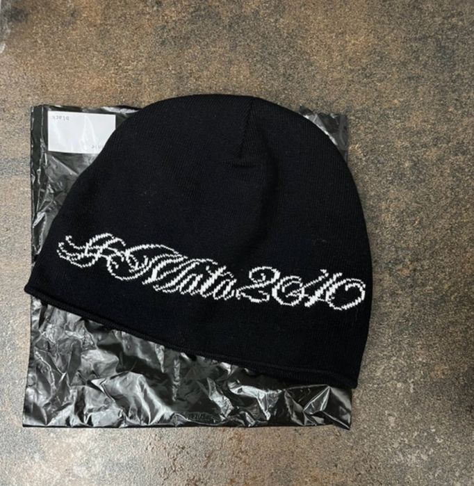 czapka mata tour 2040